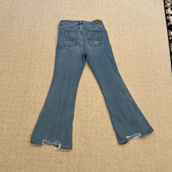 American Eagle Super Hi-Rise Flare Jeans - Picture 2 of 2